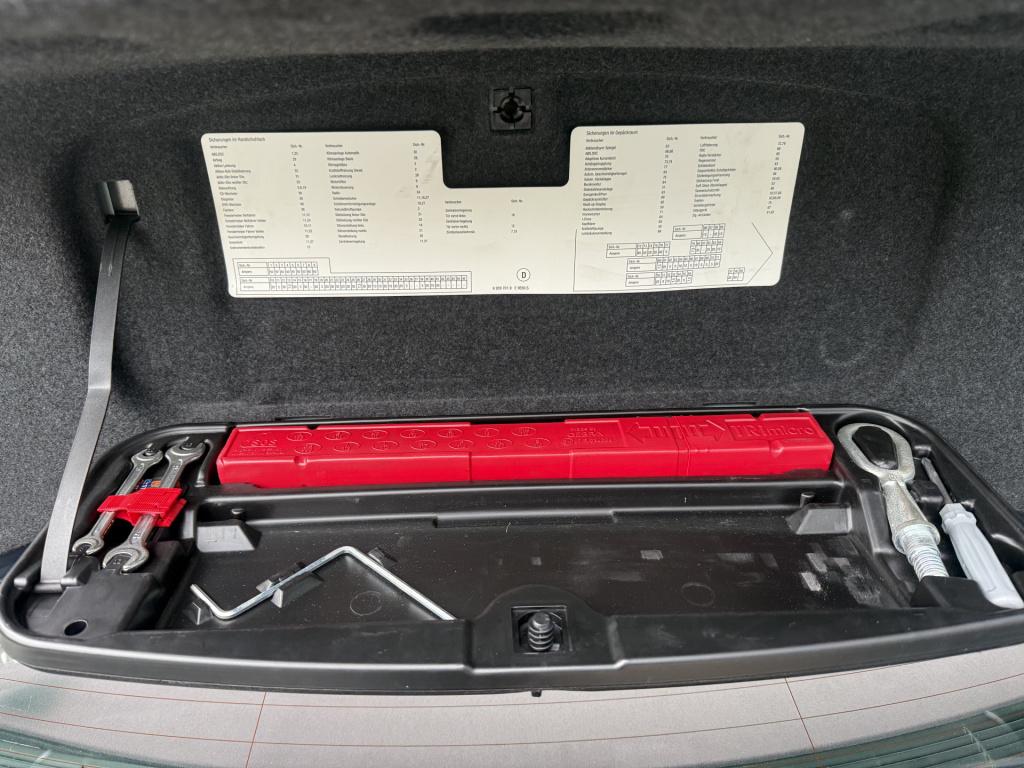 BMW 5 Serie 530i high executive sedan