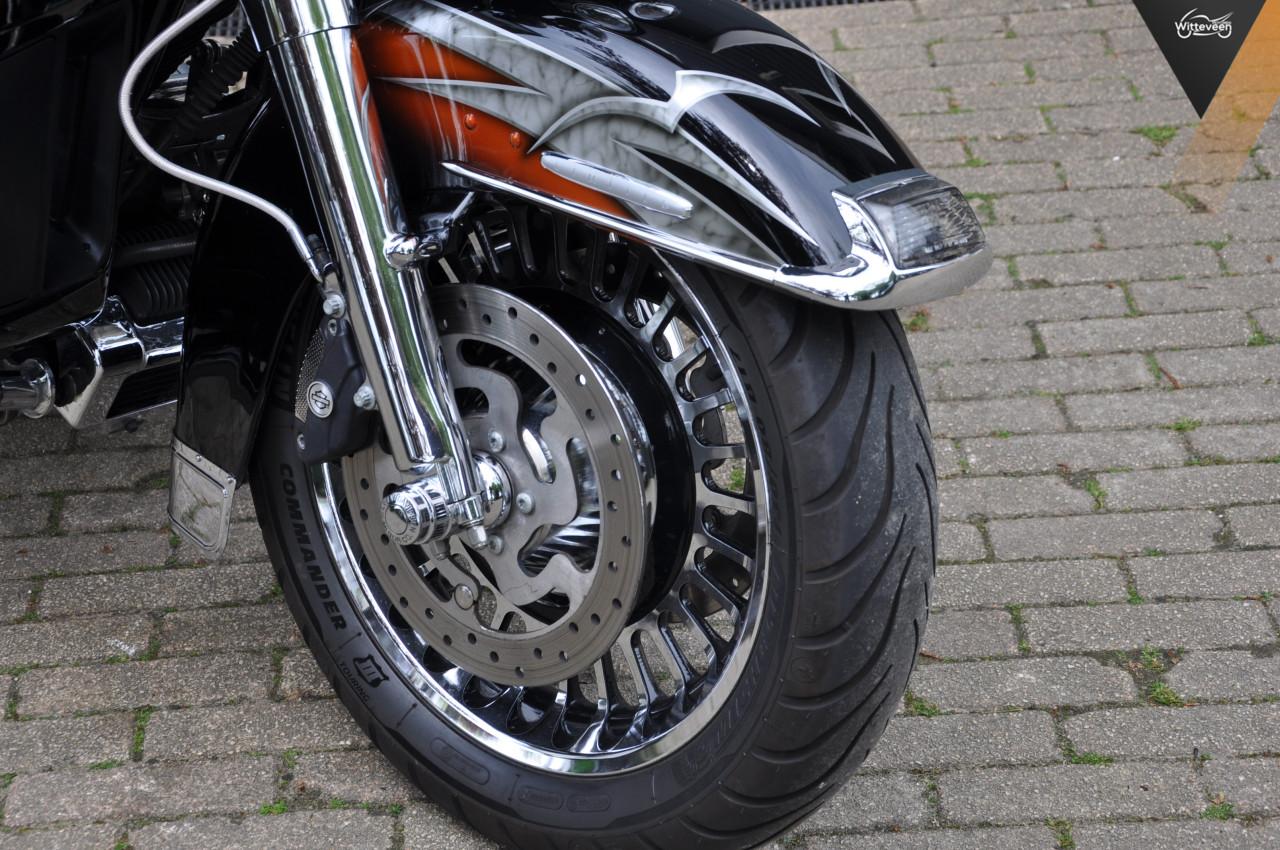 Harley-Davidson Streetglide special