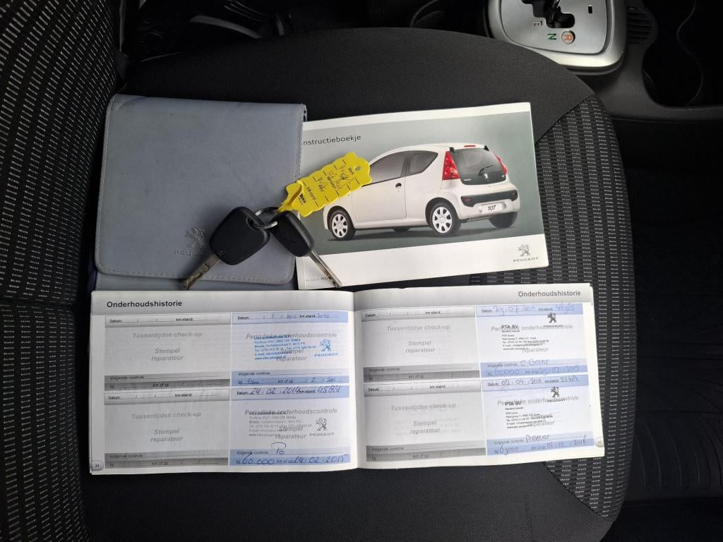Peugeot 107 1.0i 12v active premium automaat 5-drs