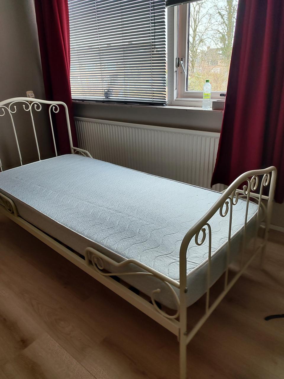 1 pers bed met matras