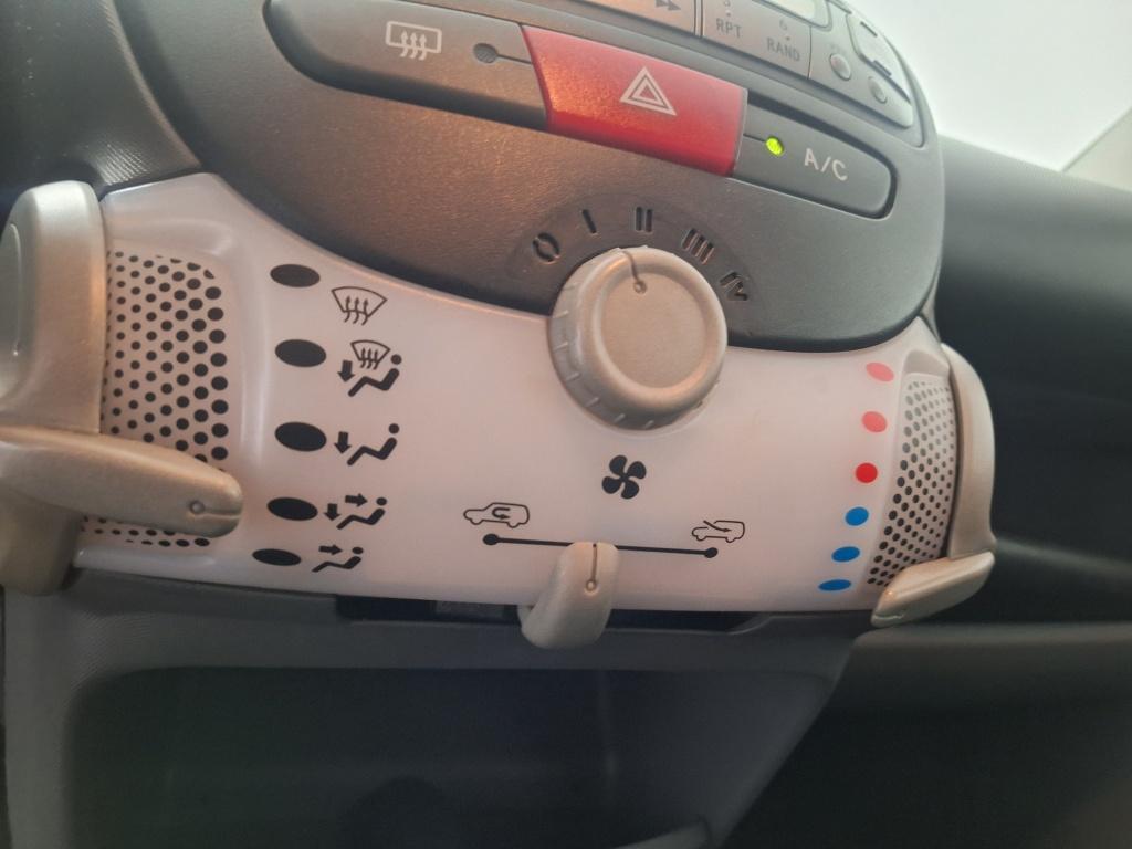 Toyota Aygo 1.0-12v access 5 deurs | airco|verkocht