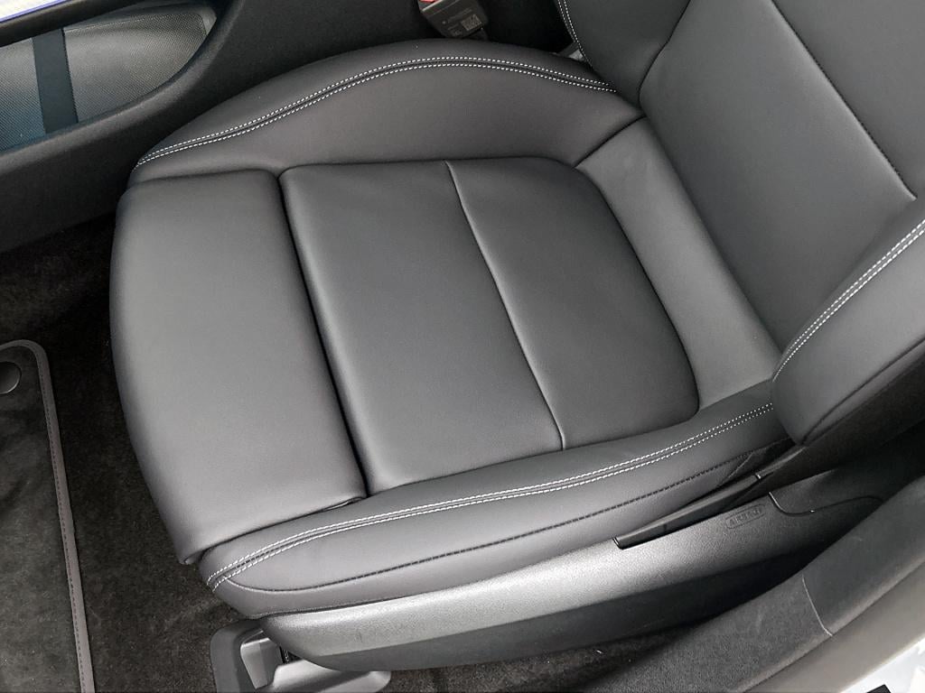 Mercedes-Benz Cla shooting brake 200 business solution amg | premium pakket