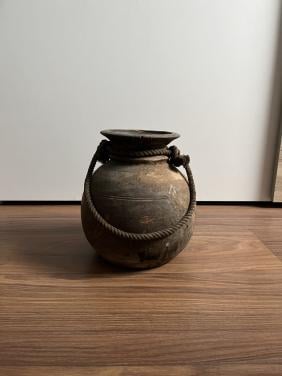 Nepalese pot 4