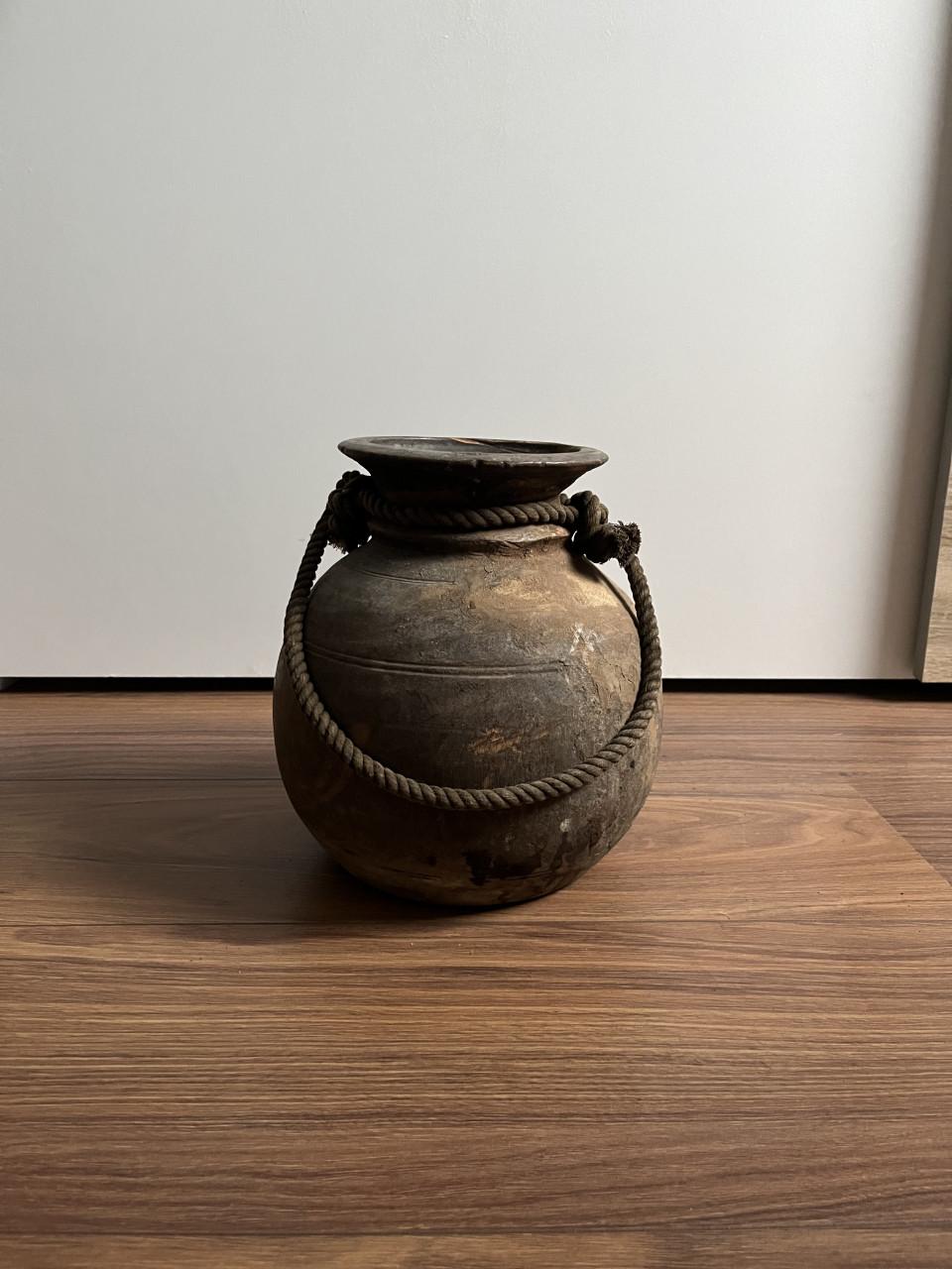 Nepalese pot 4
