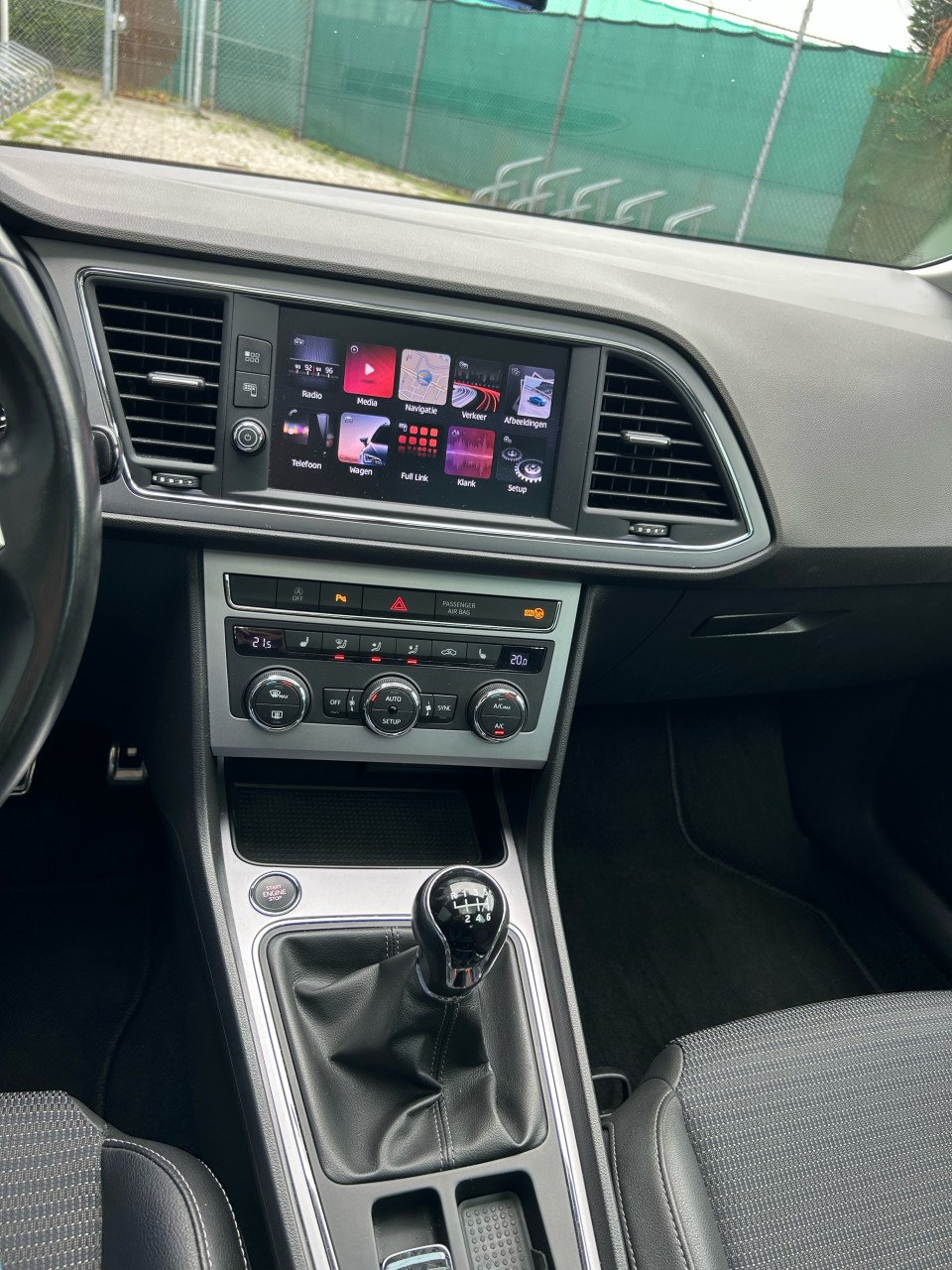 Seat Leon 1.4 TSI 125PK 2017 Grijs