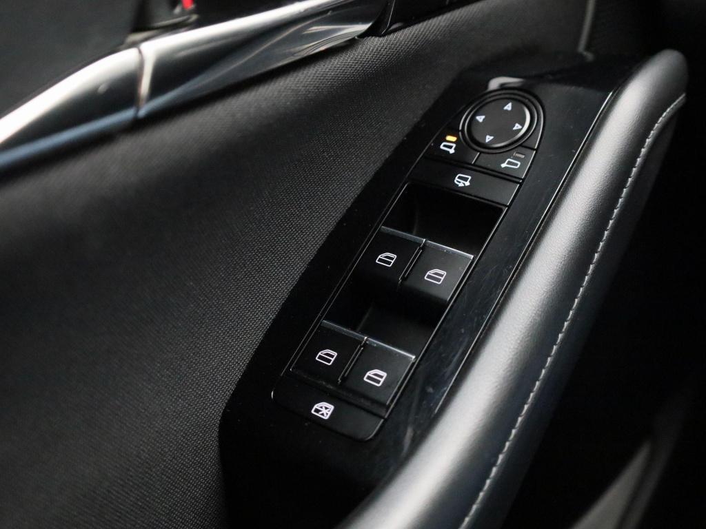 Mazda Cx-30 2.0 e-skyactiv-x m hybrid comfort | bose | apple carplay / andr