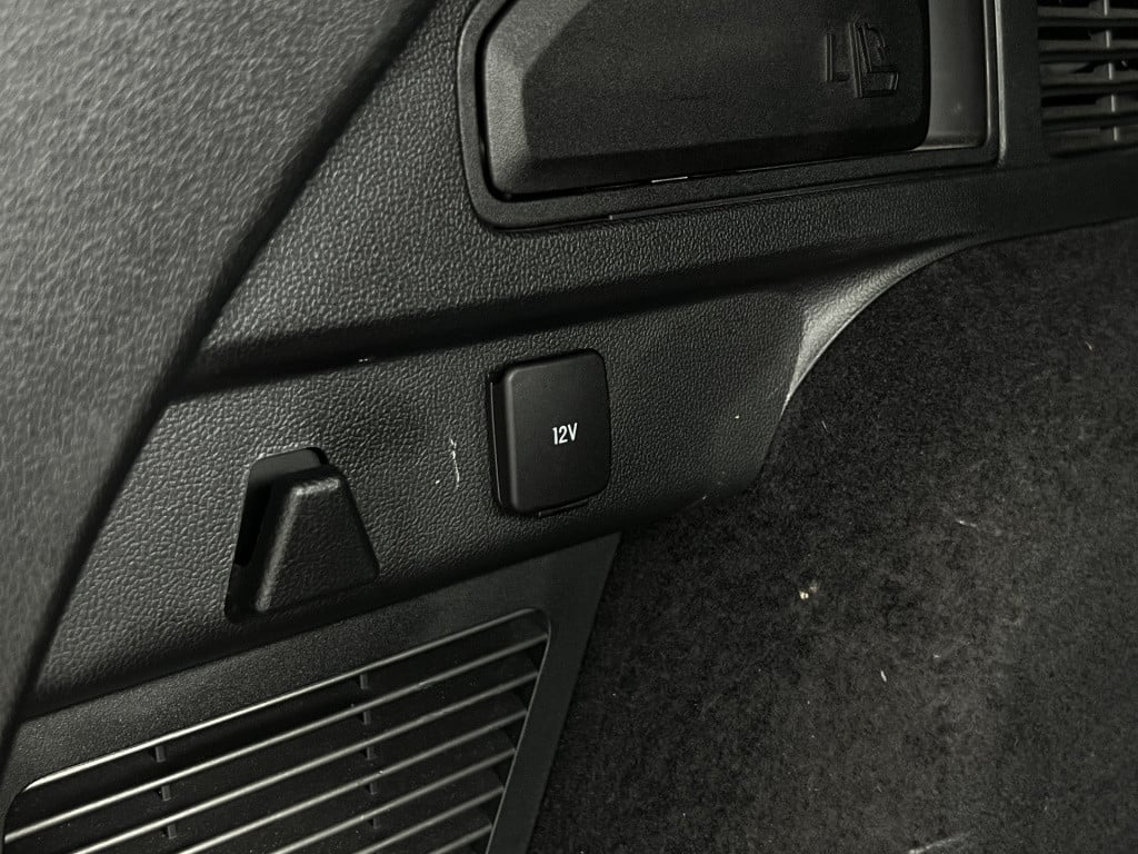 Ford Kuga 2.5 phev st-line x | camera | apple/ android carplay | head-up di