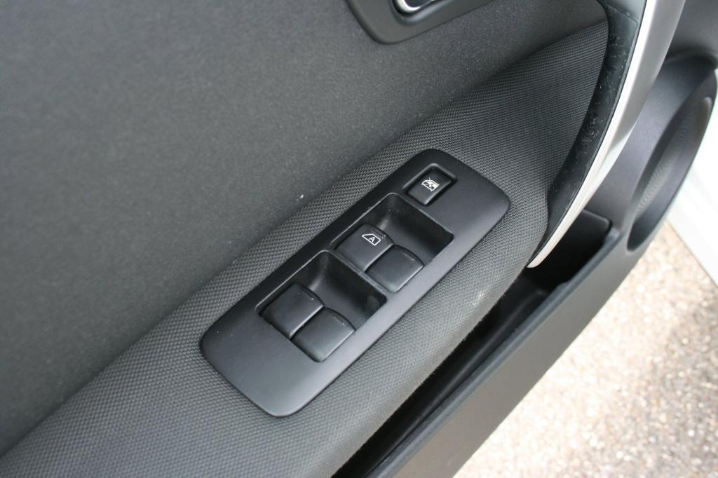 Nissan Qashqai 1.6 connect edition / pano / afn. trekhaak / camera