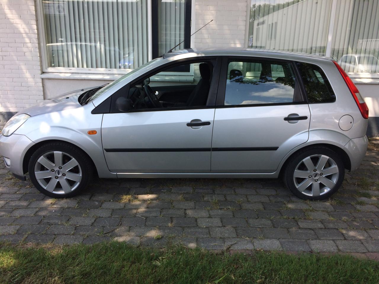 Ford Fiesta 1.3 Futura