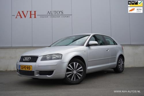Audi A3 1.6 attraction