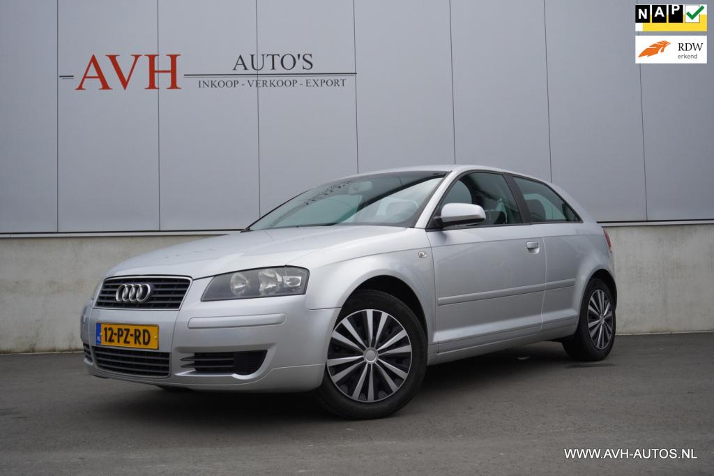 Audi A3 1.6 attraction