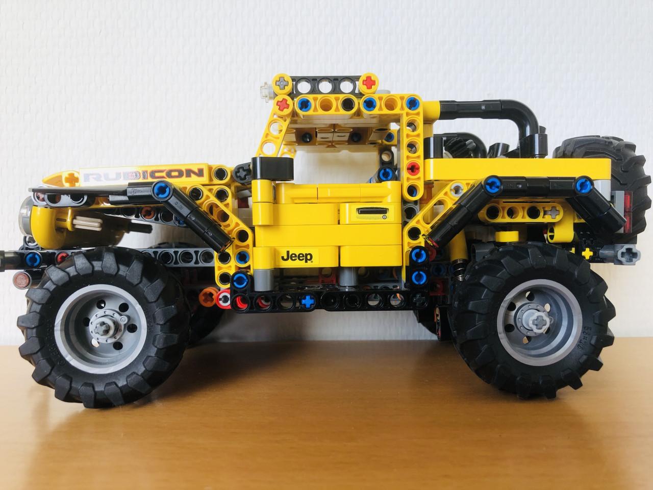 Lego Jeep Wrangler 42122