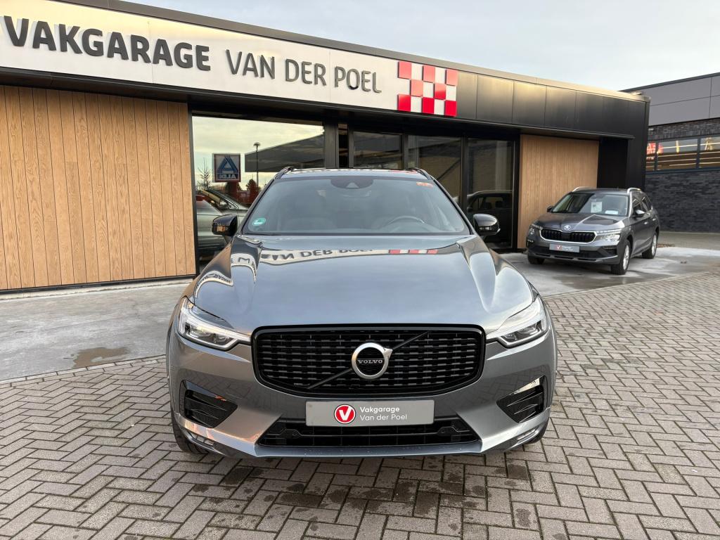 Volvo XC60 2.0 b4 r-design