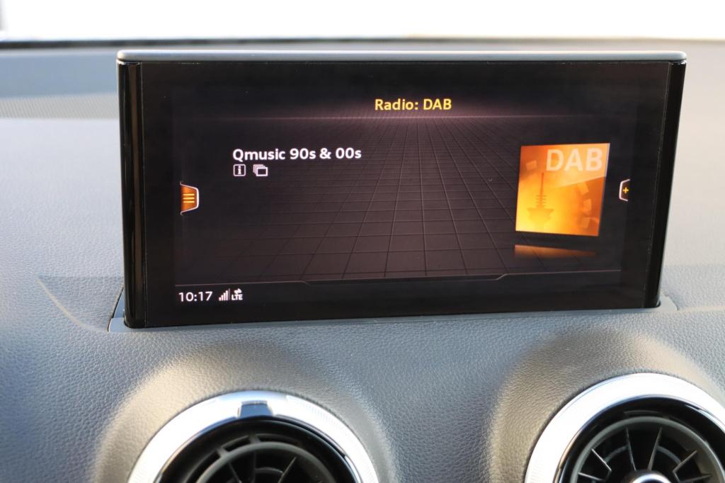 Audi Q2 35 tfsi s edition