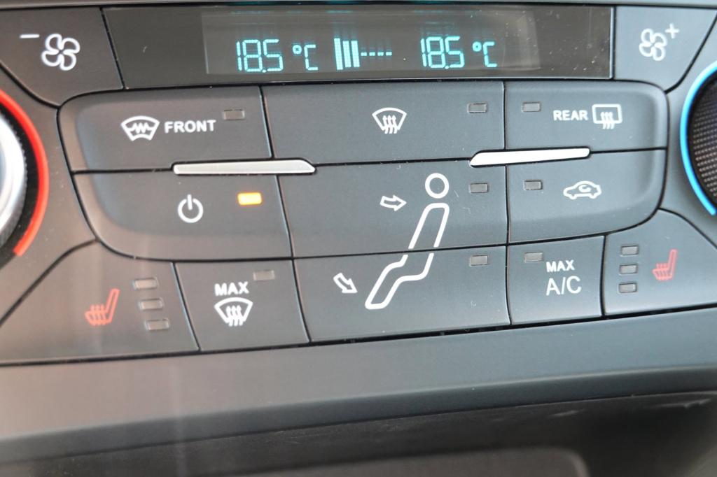 Ford Focus wagon 1.0 titanium