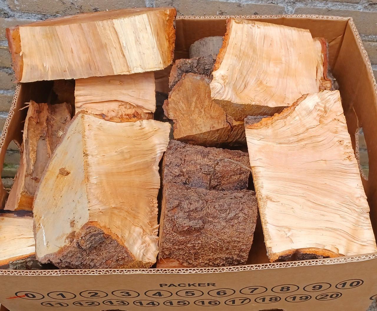 Haardhout handzame bulletjes