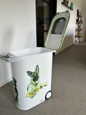 Voederton groot (20kg inhoud)