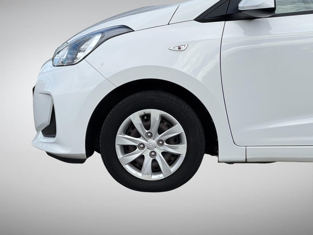 Hyundai I 10 1.0i comfort navigation pack | apple carplay/android auto | cr