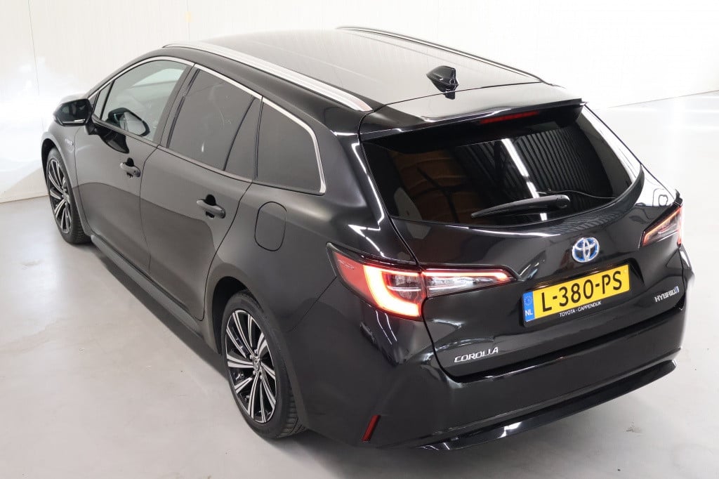 Toyota Corolla Touring Sports 1.8 hybrid dynamic