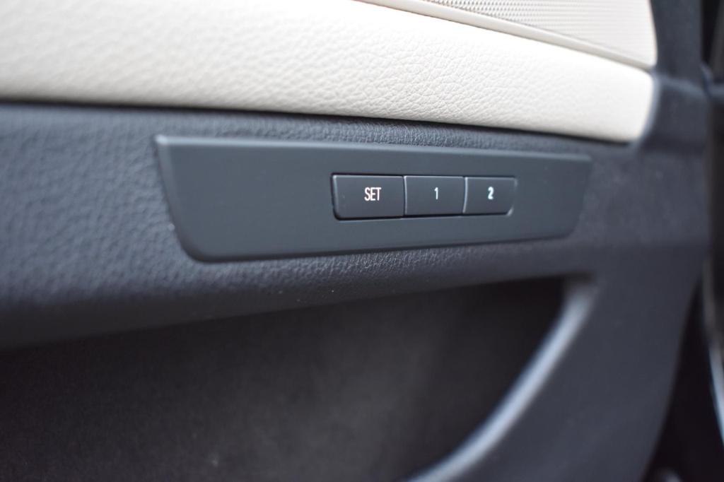 BMW 5 Serie 520i m sport | schuifdak | camera | leder | nap | adapt. cruise