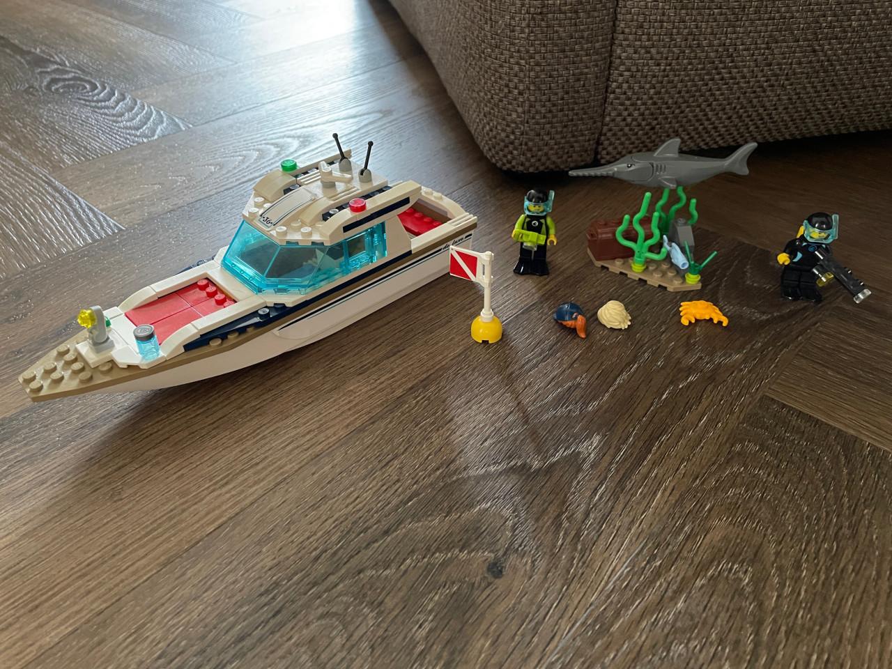 City lego: Duikjacht 60221