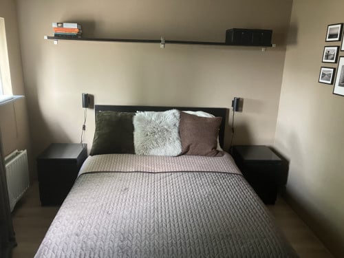 Complete slaapkamer van Ikea / serie Malm / zwartbruin