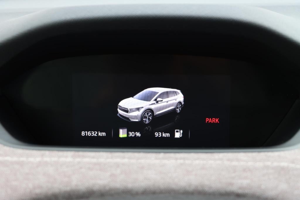 Skoda Enyaq Iv 60 first edition 180pk