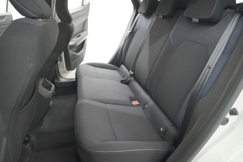 Dacia Duster mild hybrid 130 expression | camera | stoelverwarming | apple 