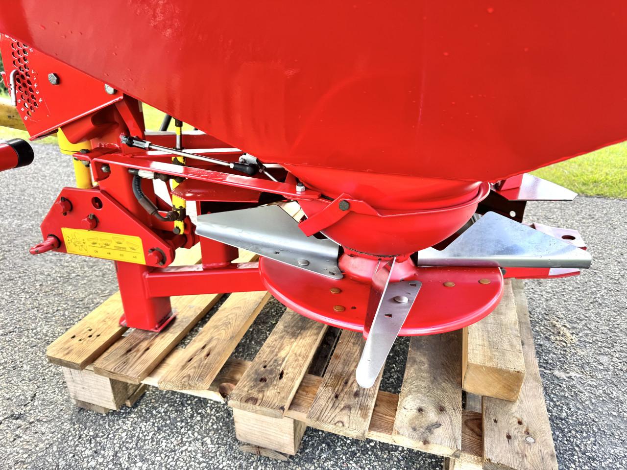 Nette Lely strooier 1600 Liter