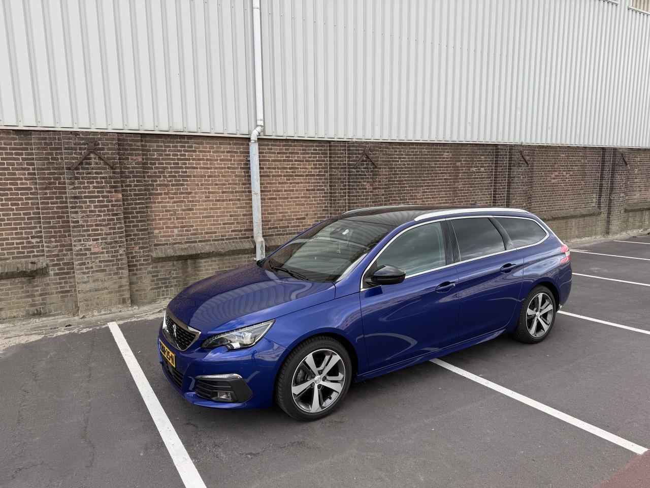 Peugeot 308 1.2 Puretech 130pk S&S Eat8 2019 Blauw