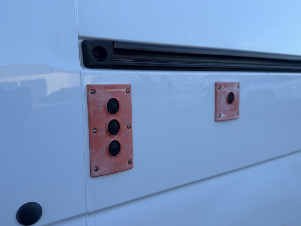Renault Master t35 2.3 dci l2h2 laadklep / airco / cruise controle / n.a.p 