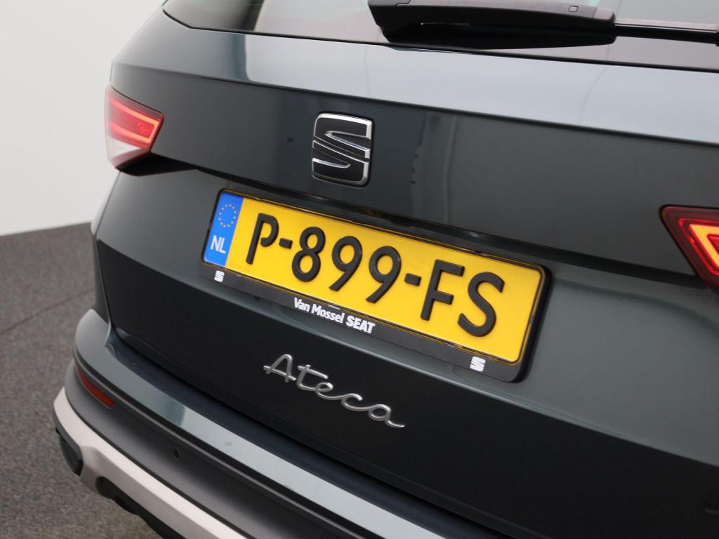 Seat Ateca 1.5 tsi style business intense | navigatie | apple carplay / and