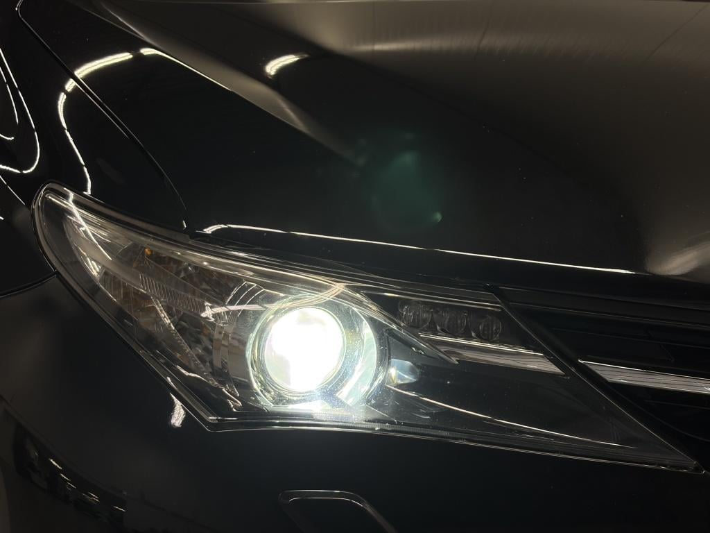 Toyota Auris touring sports 1.8 hybrid lease+