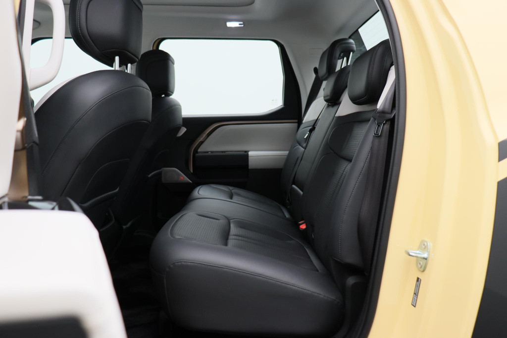 Maxus Eterron 9 eterron 9 102 kwh premium