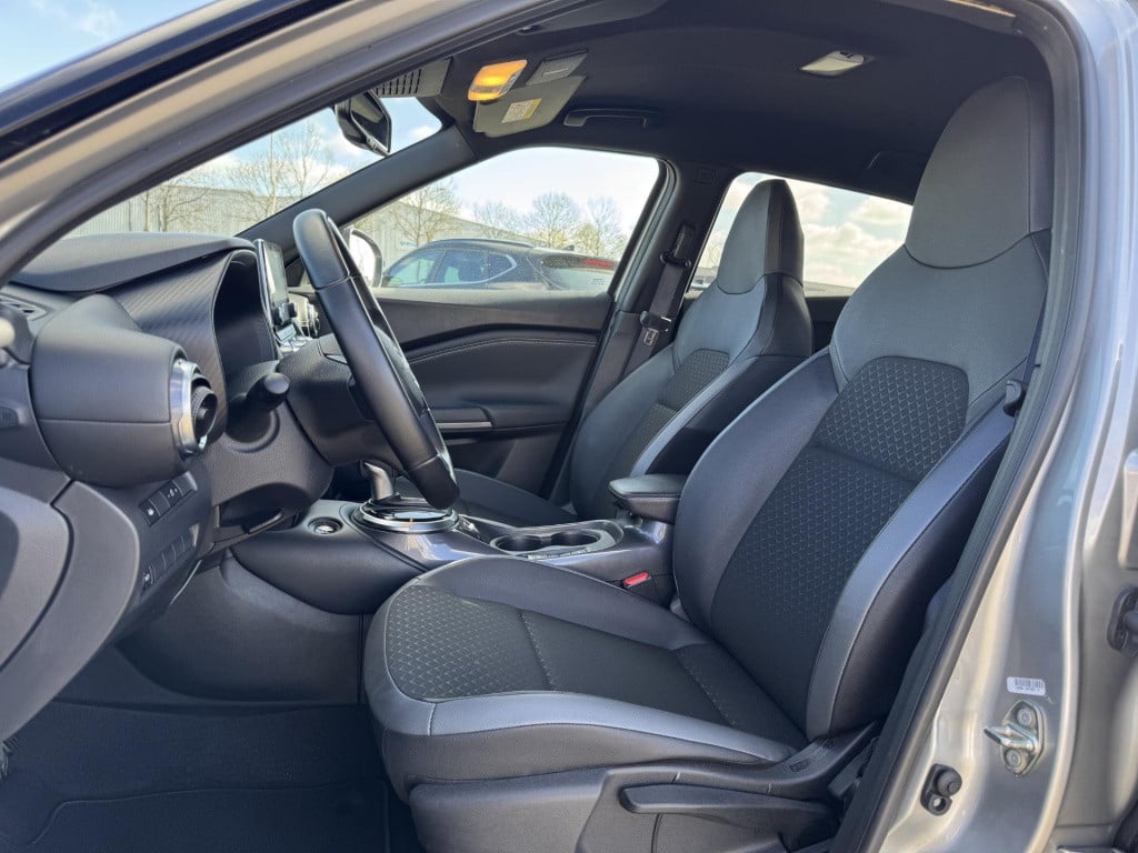 Nissan Juke 1.6 hybrid n-connecta parking pack