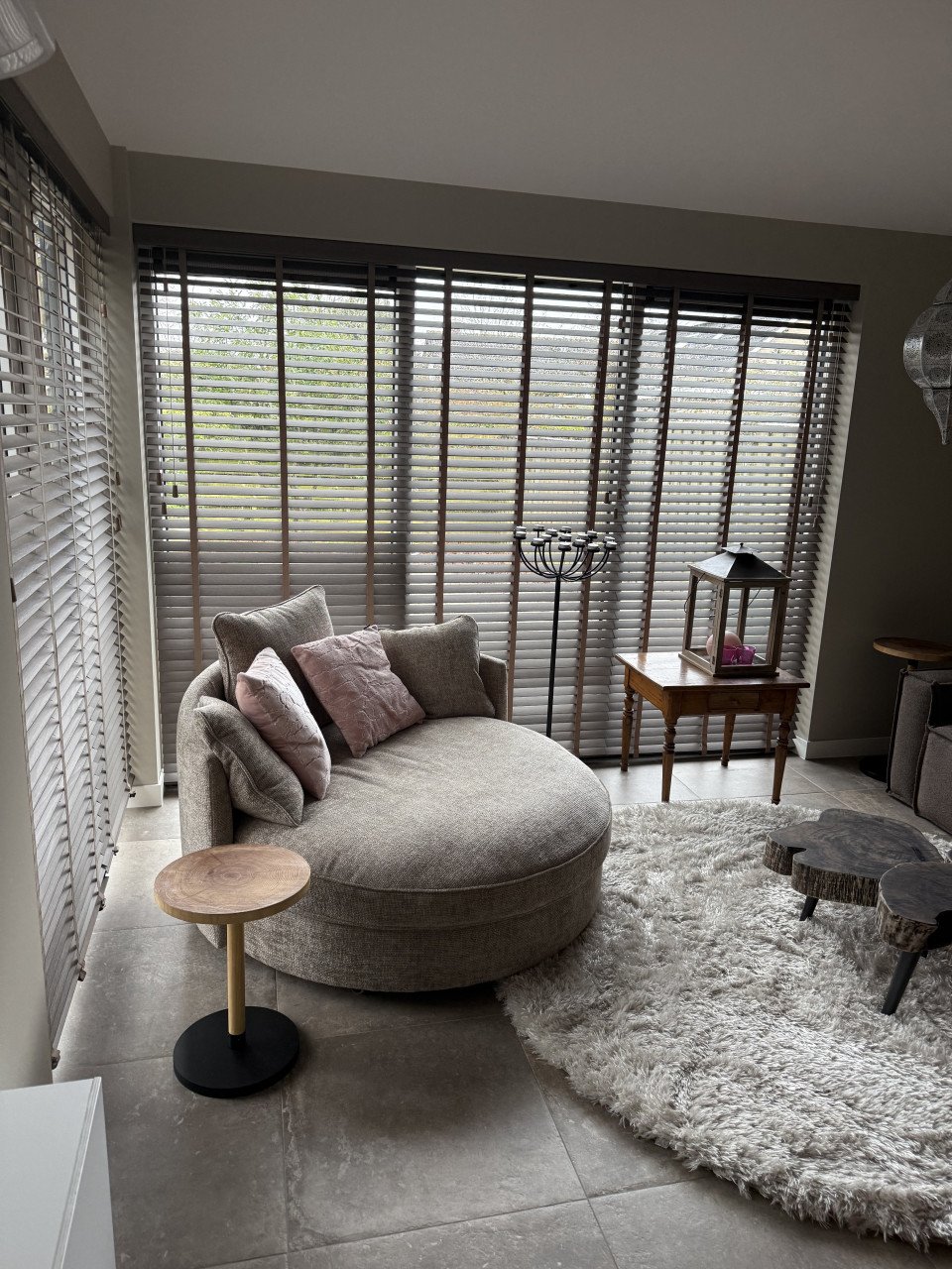 Vloeren, trapbekleding en raamdecoratie specialist