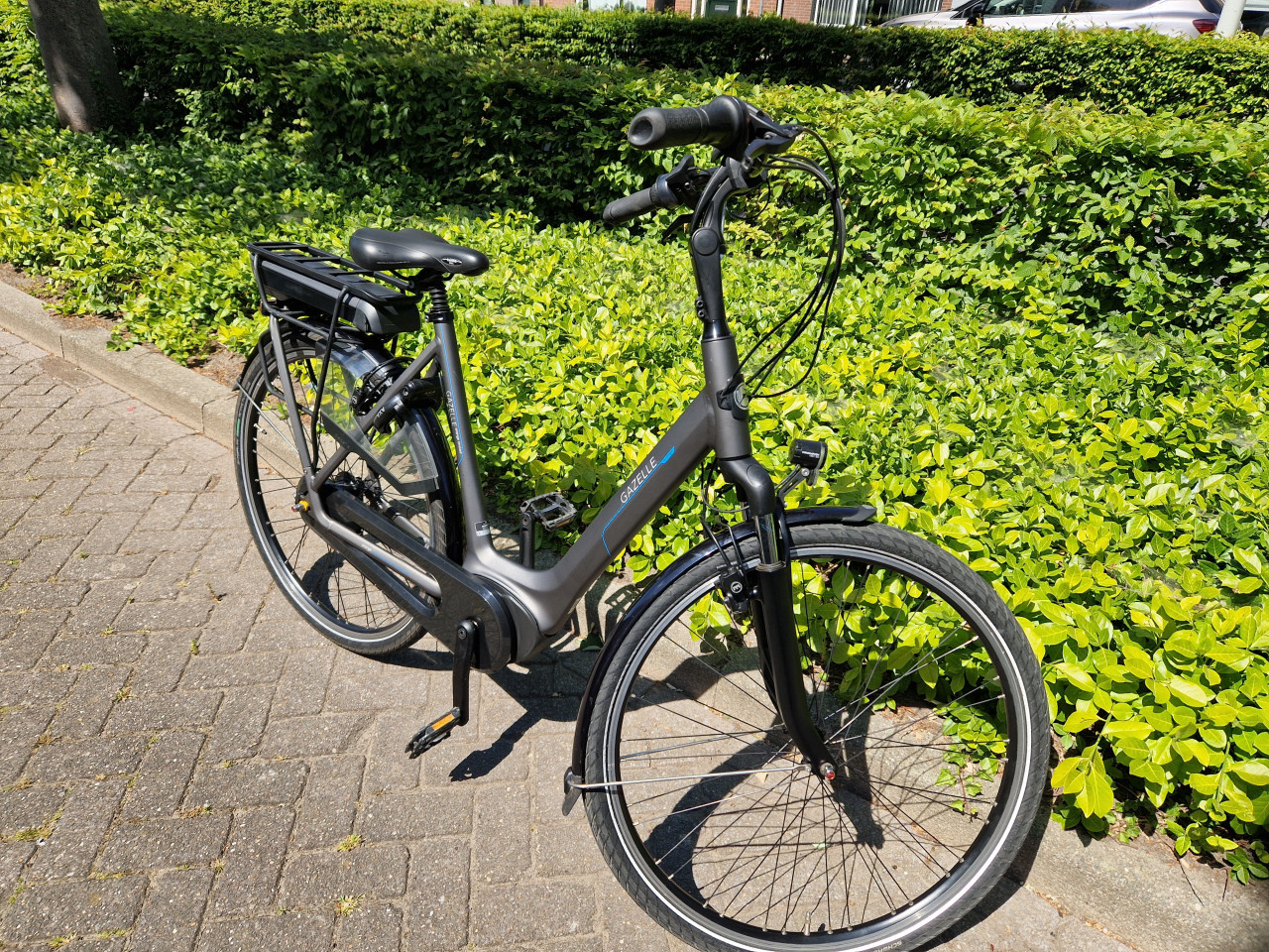 Schitterende Gazelle Orange met Bosch middenmotor en 500WH accu
