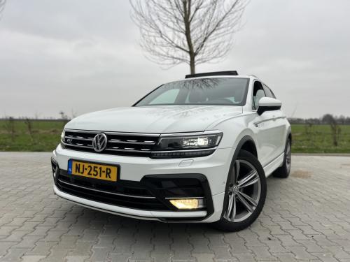 Volkswagen Tiguan 1.4 TSI ACT R-LINE|APK|STOELV|TREKH|PANO