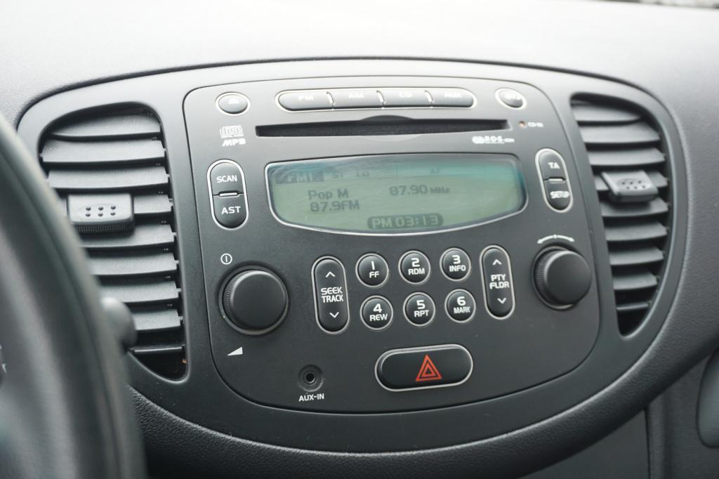 Hyundai I 10 1.1 active cool airco / elektr. ramen / nap