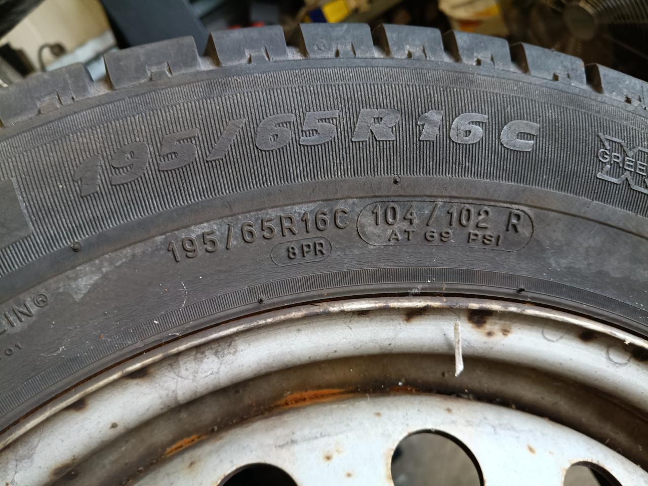 Bestelbus banden 195 65 16C