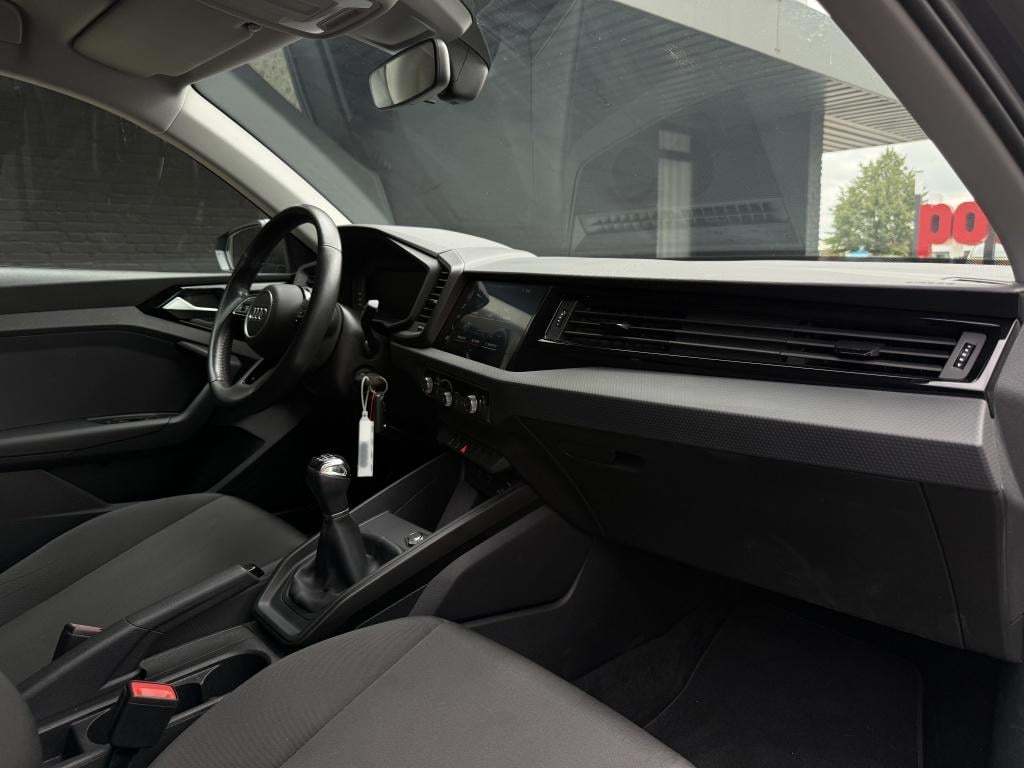 Audi A1 Sportback 25 tfsi - 35.000km - nieuwstaat -