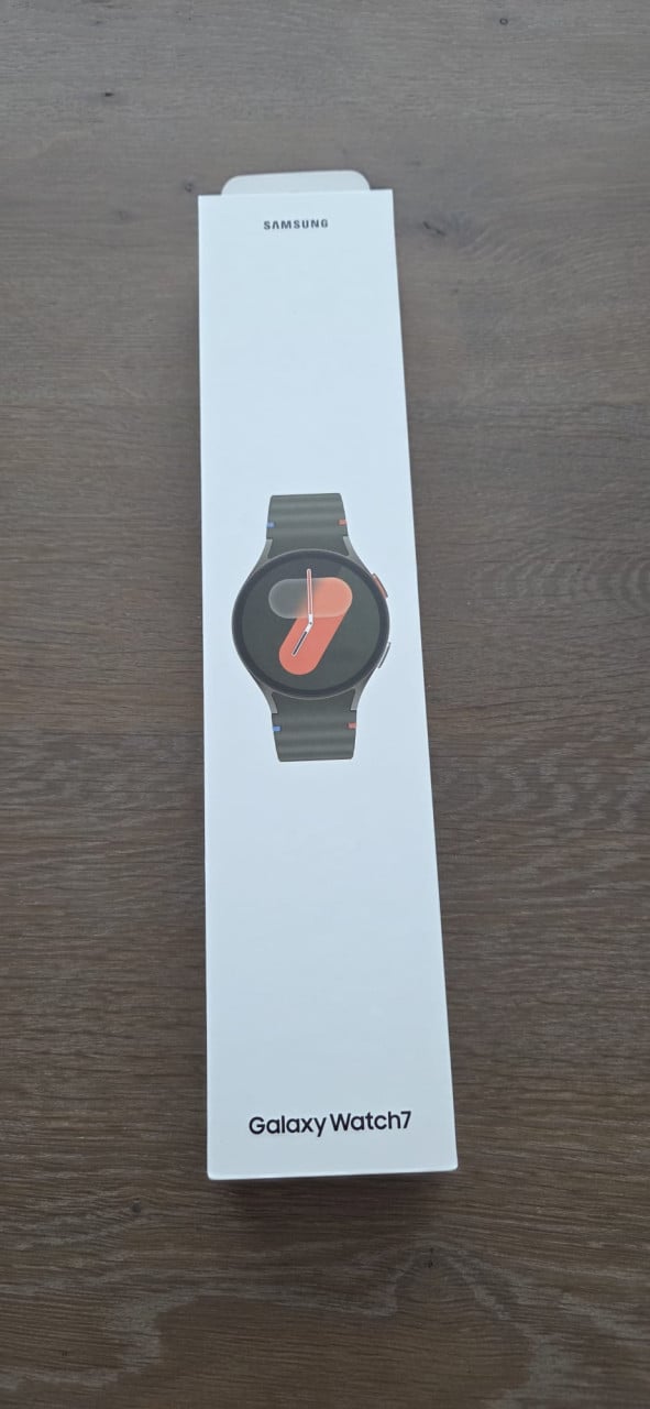 Samsung galaxy watch 7 SM-L305F Green  sealed
