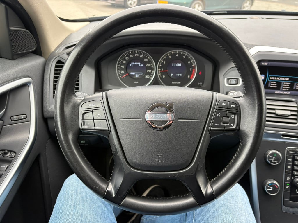 Volvo XC60 2.0 t5 kinetic
