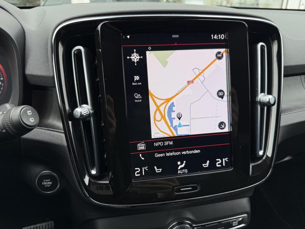 Volvo XC40 t5 262pk recharge ultimate dark