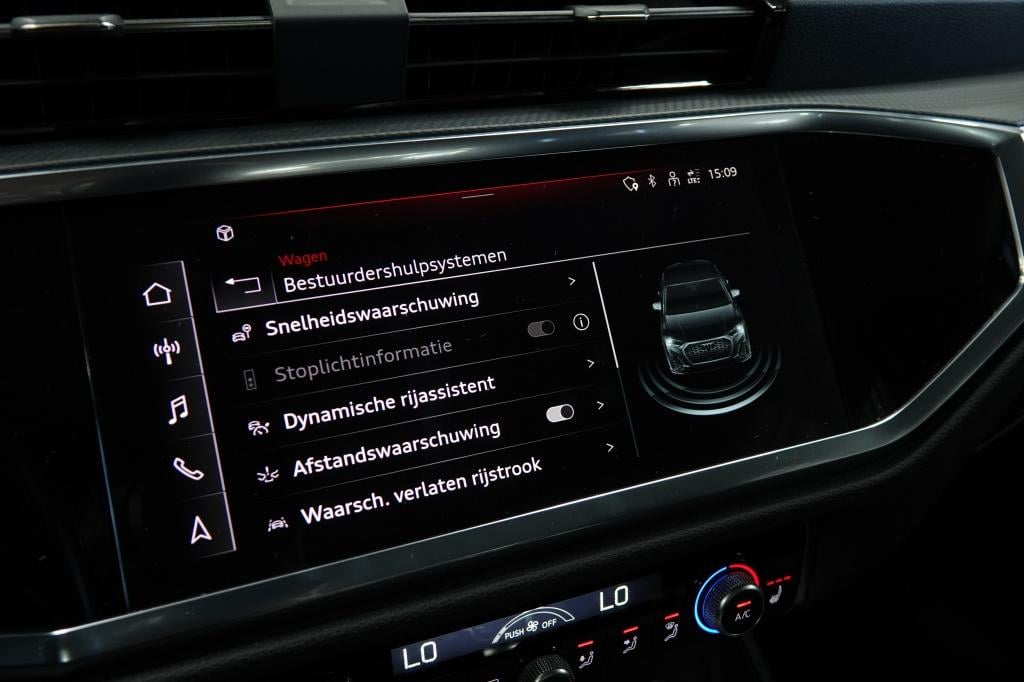 Audi Q3 sportback 35 tfsi s edition | matrix | driveselect | alcantara |