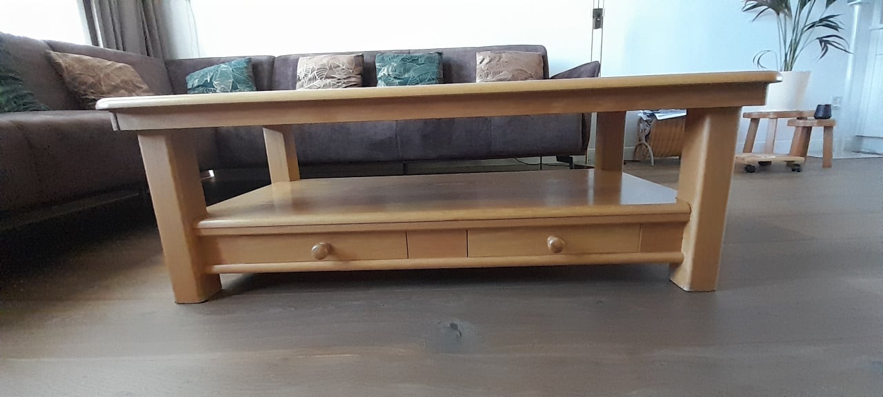 Eiken Salontafel