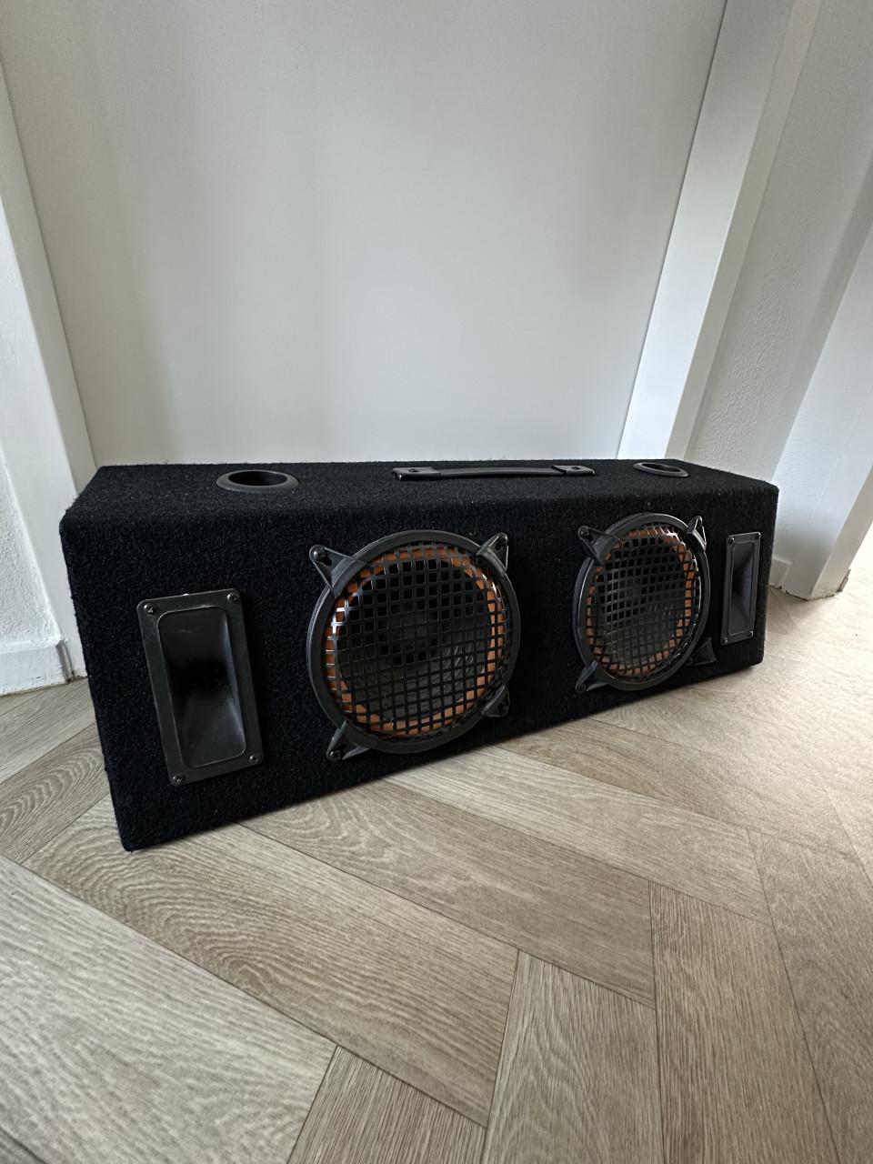 Speakerbox (autobox)