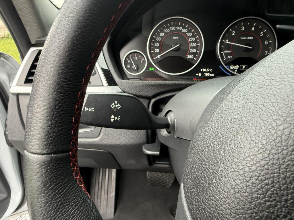BMW 3-serie 318i automaat executive sportline sedan