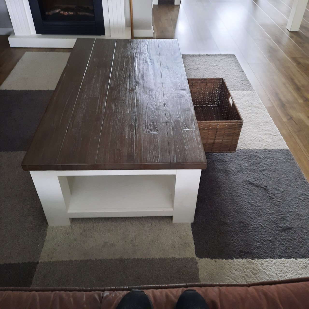Eettafel, Dressoir, Salon tafel, TV Kast, Henders & Hazel serie Velasco