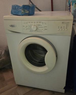 Prima werkende wasmachine. Moet vandaag of morgen weg. 28-10/29-10